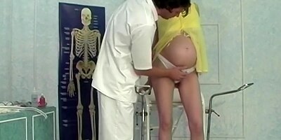 Skinny preggo milf fucked by her doctor