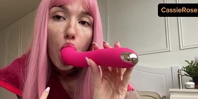 Young bitch plays with her tight pussy